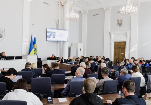 Куди звернутись для отримання допомоги від депутатів Львівської міської територіальної громади?